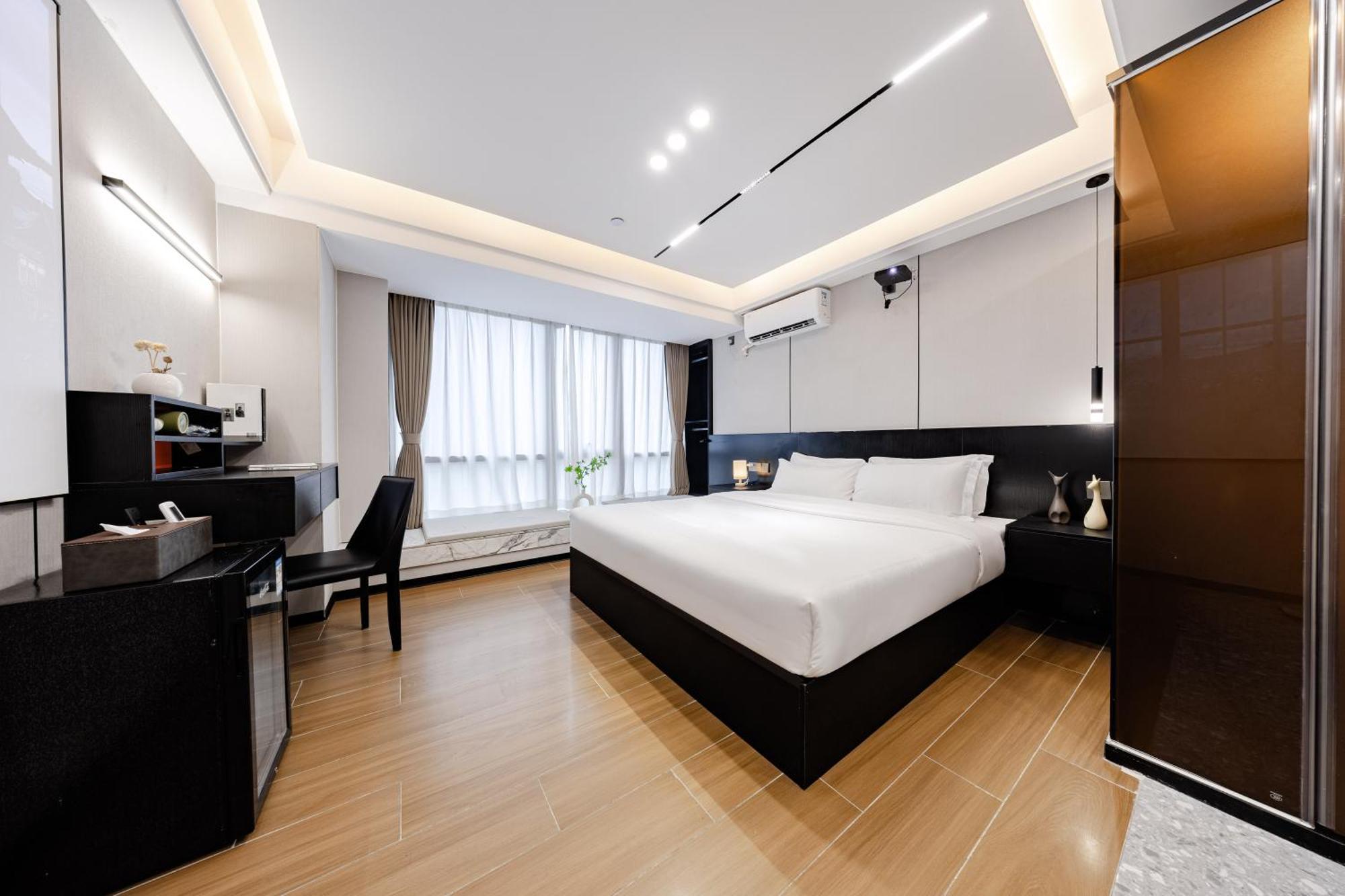 Yu Manju High-Floor Huge-Screen Audiovisual Hotel-Guangzhou Tower Zhujiang New Town Sports West Road Branch Exterior foto